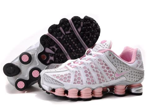 nike shox weiß pink|Nike shox pink and black.